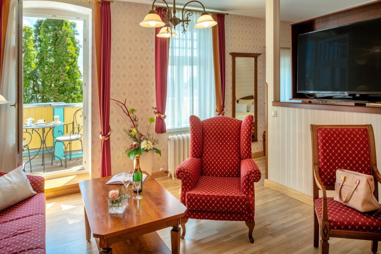 Recknitztal-Hotel Marlow Buitenkant foto